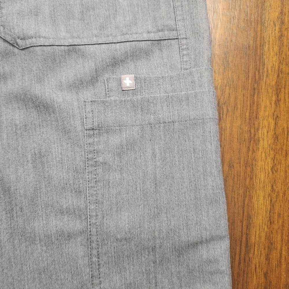 FIGS Men Scrub Cairo Cargo Pants Graphite Size M/S Technical Collection TM3001S - Picture 8 of 10